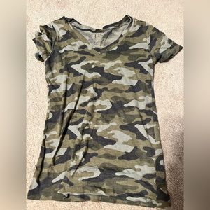 Camo v neck t shirt